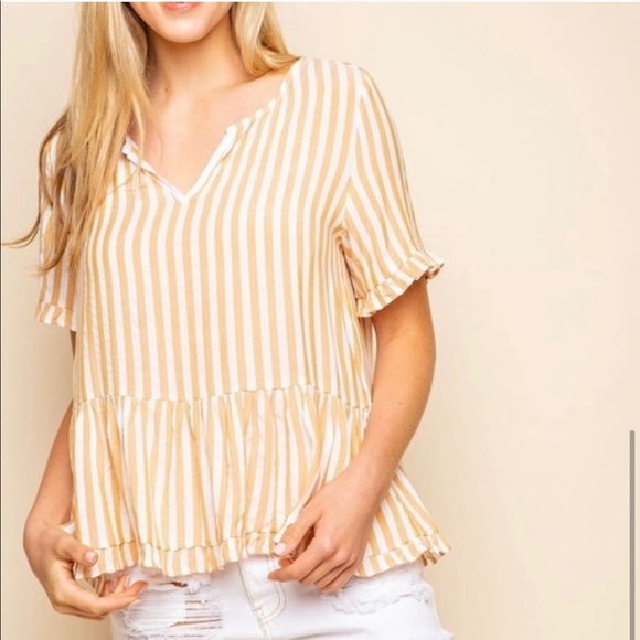 🦄 4/$40 Yellow Striped Ruffle Blouse - Picture 4 of 4
